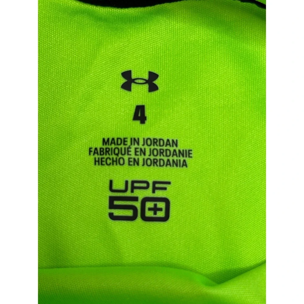 Under Armour Rash Guard Boys Size 4 Lime Green Short Sleeve UPF 50 Good